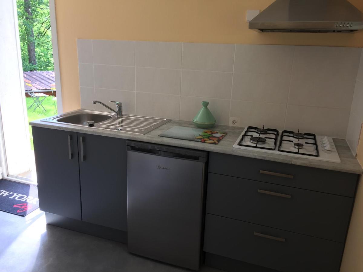 La Fenass Apartment Noailhac  Luaran gambar